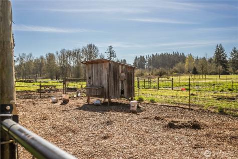 295 Kangas Road Toledo WA 98591
