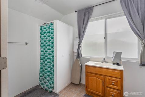 295 Kangas Road Toledo WA 98591