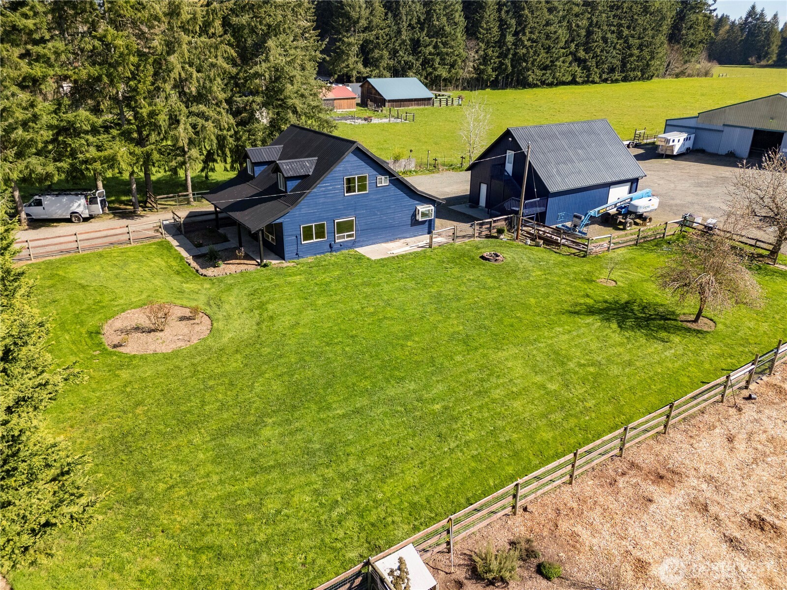 295 Kangas Road Toledo WA 98591