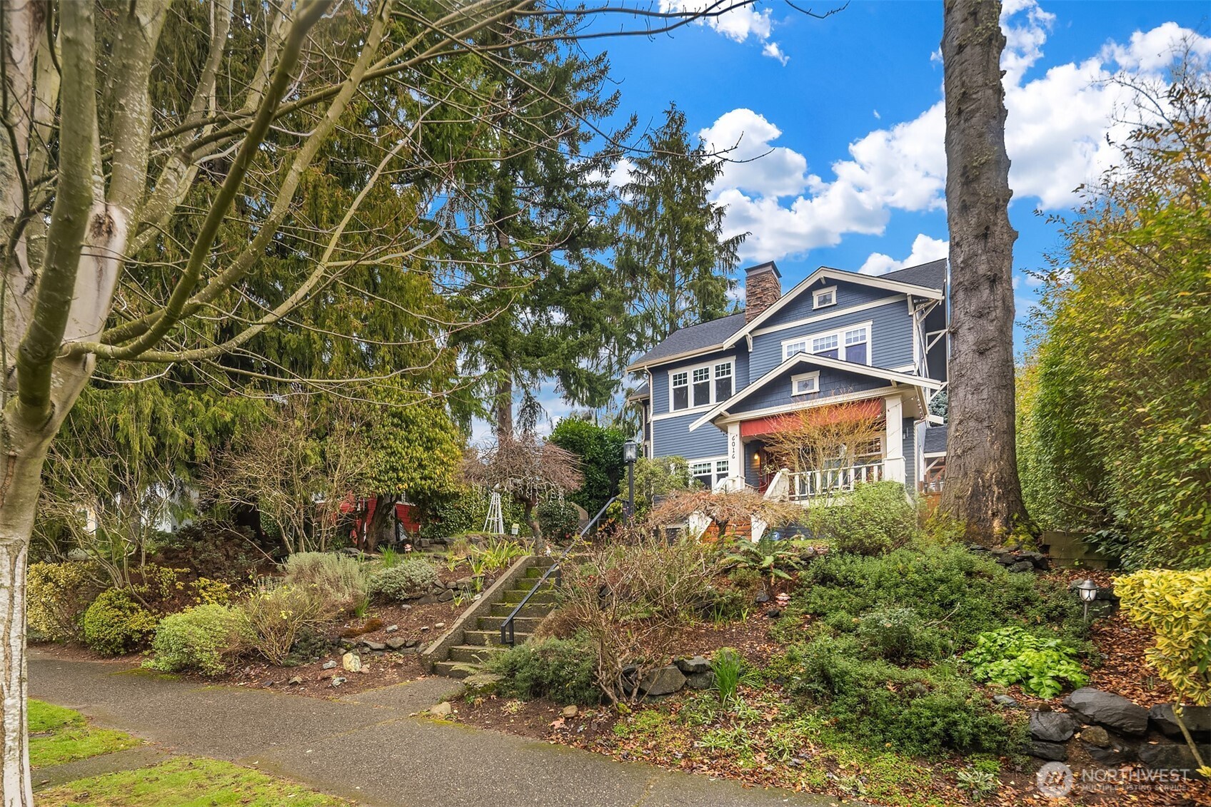 6016 44th Avenue SW Seattle WA 98136