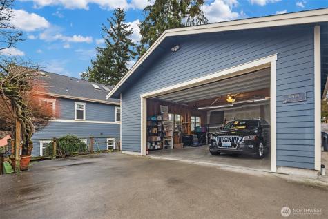 6016 44th Avenue SW Seattle WA 98136