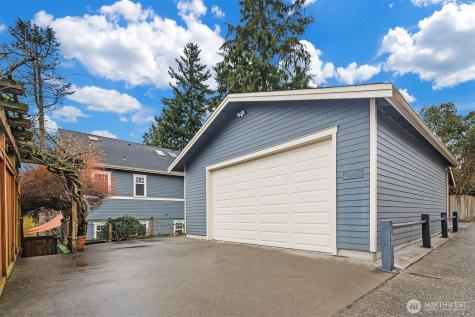6016 44th Avenue SW Seattle WA 98136