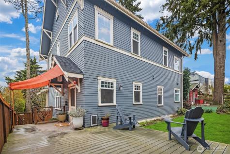 6016 44th Avenue SW Seattle WA 98136