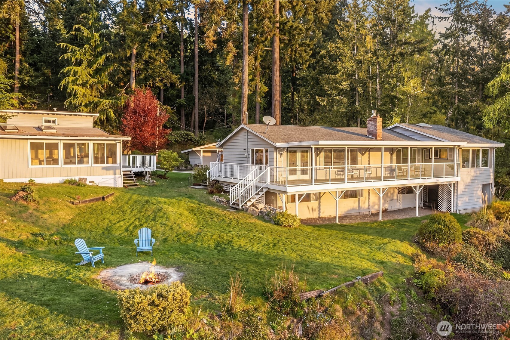9139 SW Bayview Drive Vashon WA 98070