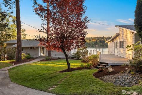9139 SW Bayview Drive Vashon WA 98070