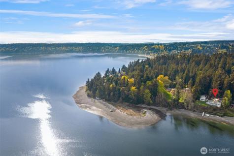 9139 SW Bayview Drive Vashon WA 98070
