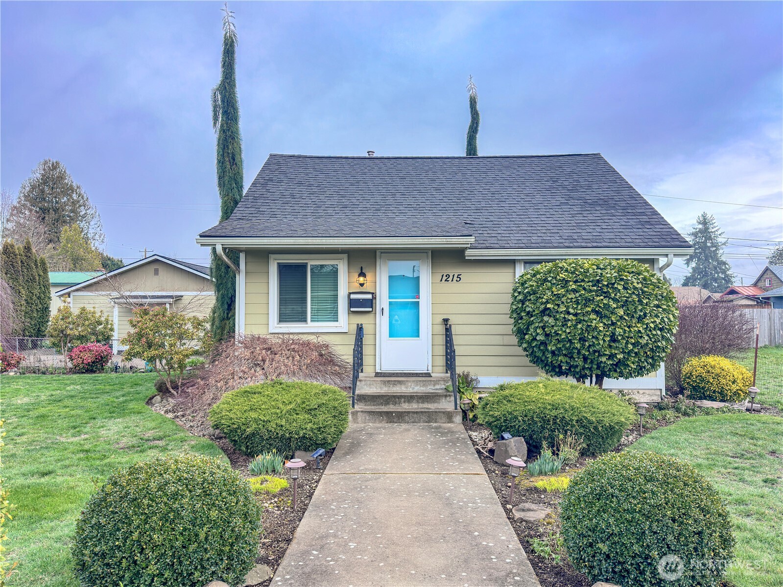 1215 W Plum Street Centralia WA 98531