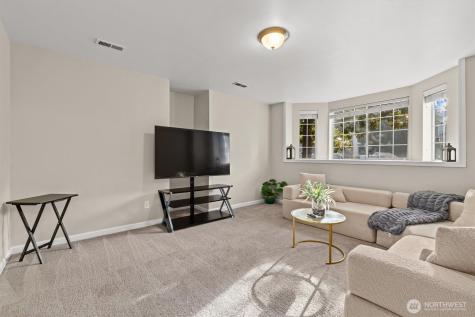 37541 21st Avenue S Federal Way WA 98003