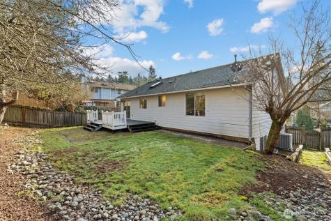 37541 21st Avenue S Federal Way WA 98003