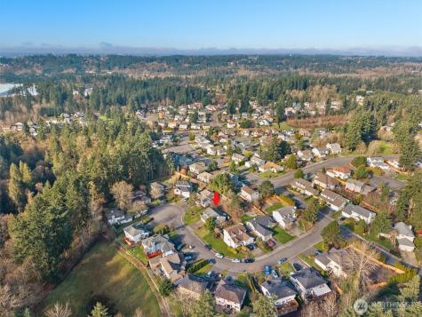 37541 21st Avenue S Federal Way WA 98003