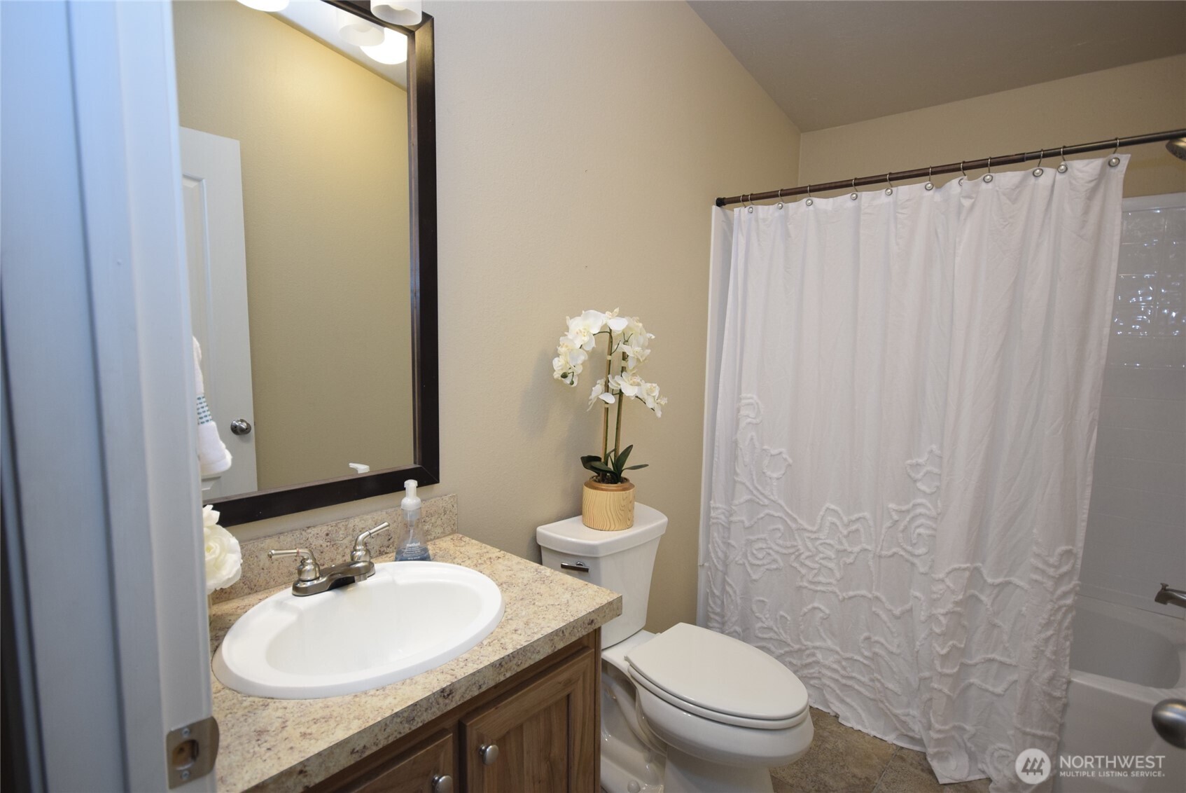 375 W Dungeness Meadows Sequim WA 98382