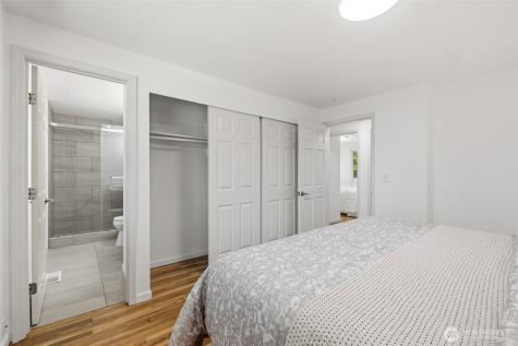 2408 164th Avenue NE Bellevue WA 98008