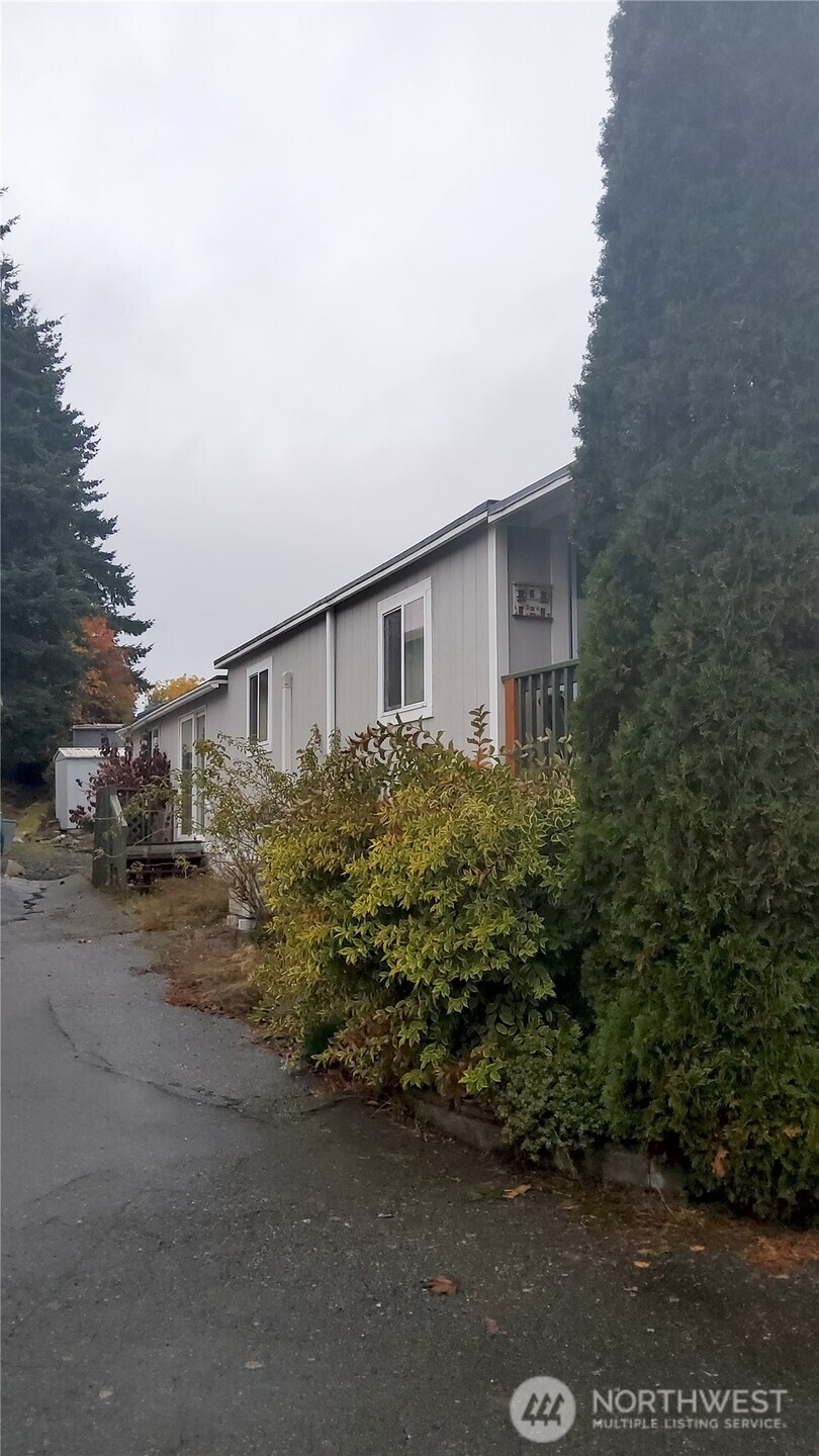 13320 Highway 99 Everett WA 98204