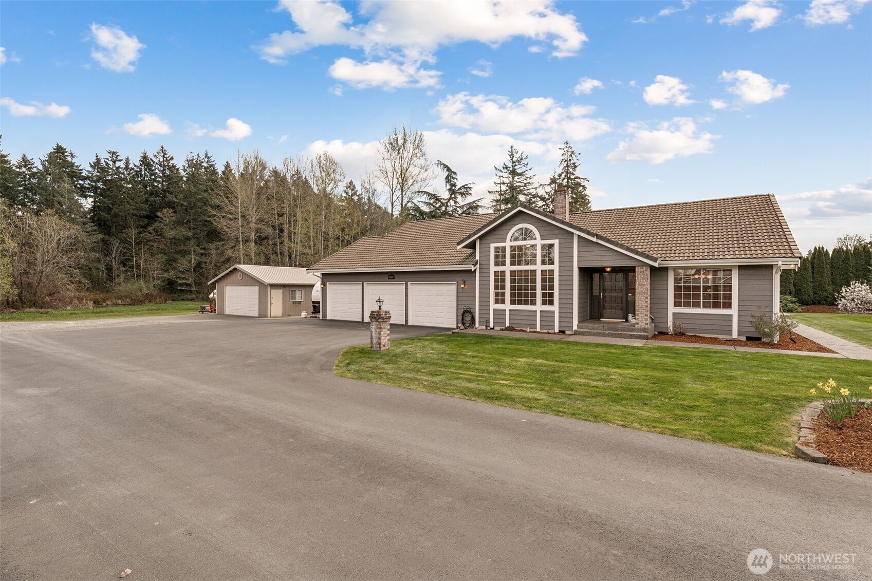11610 45th Street E Edgewood WA 98372
