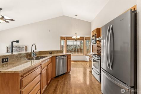 11610 45th Street E Edgewood WA 98372