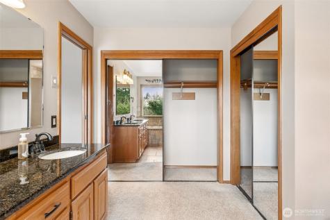 11610 45th Street E Edgewood WA 98372