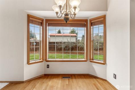 11610 45th Street E Edgewood WA 98372