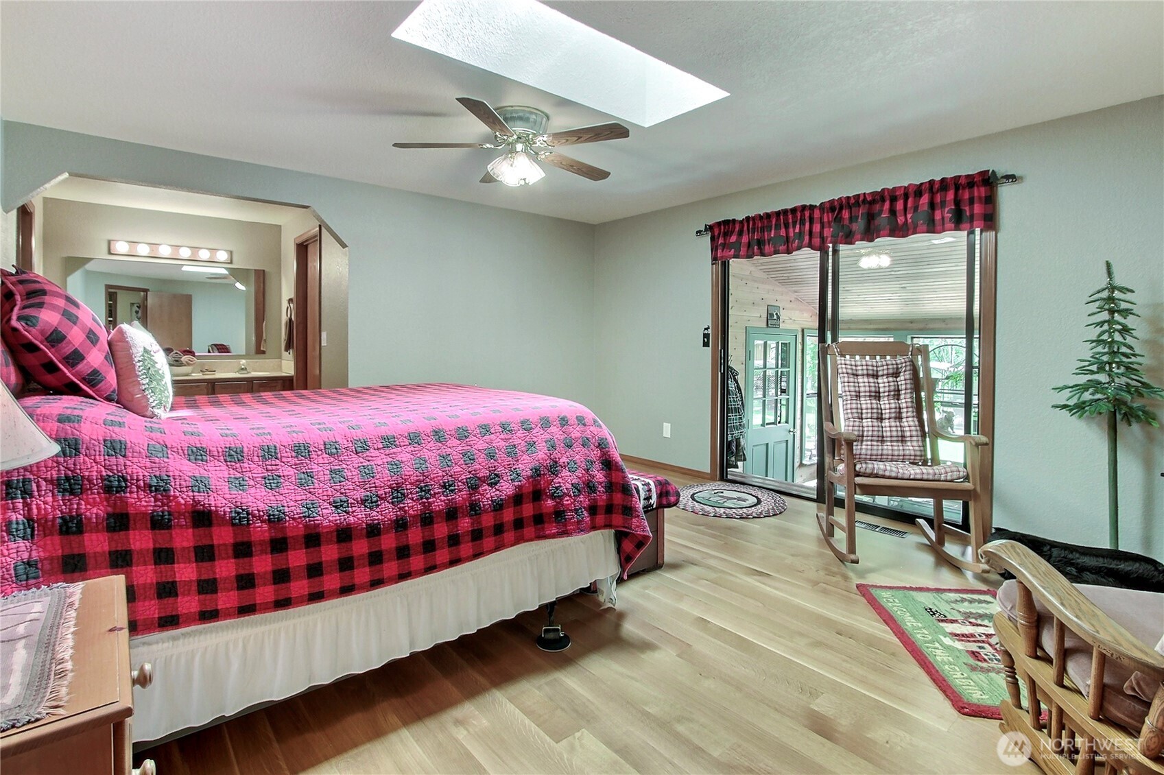 34515 30th Avenue S Roy WA 98580