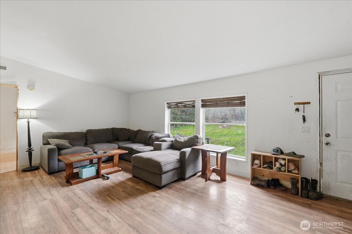 39112 12th Avenue Court S Roy WA 98580