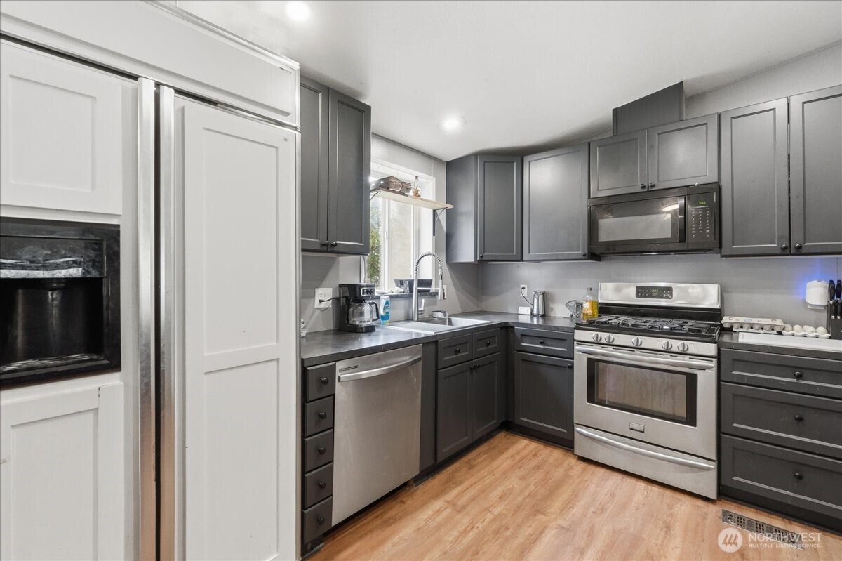 39112 12th Avenue Court S Roy WA 98580