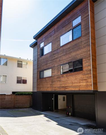 6536 42nd Avenue SW Seattle WA 98136