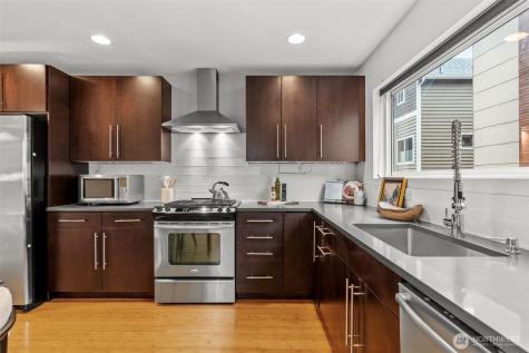 6536 42nd Avenue SW Seattle WA 98136