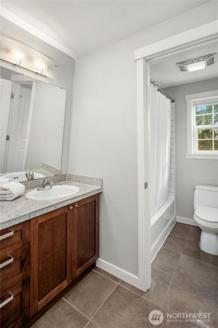 3046 128th Avenue SE Bellevue WA 98005