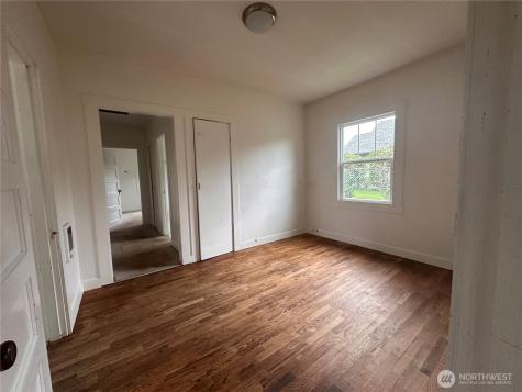 6925 52nd W University Place WA 98467