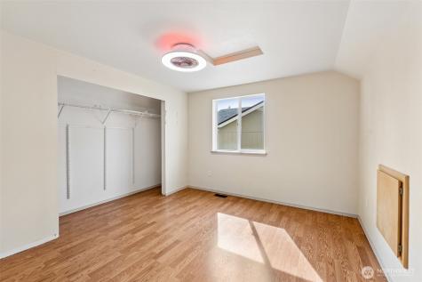 11901 128th Street Ct E Puyallup WA 98374