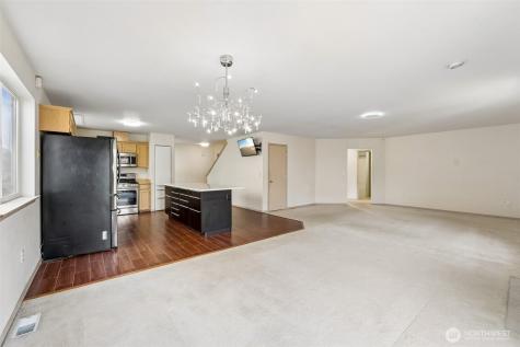 11901 128th Street Ct E Puyallup WA 98374