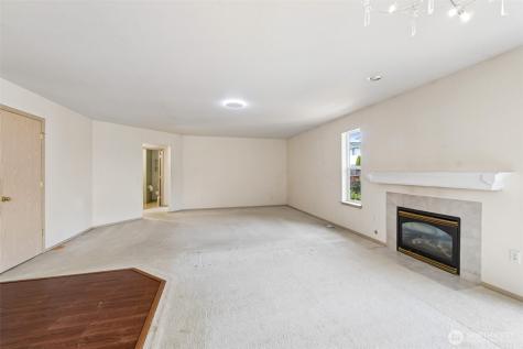 11901 128th Street Ct E Puyallup WA 98374
