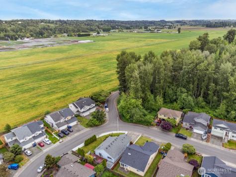 5733 129th Street NE Marysville WA 98271