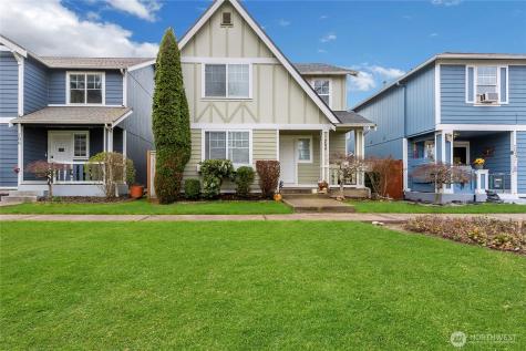 704 29th Avenue SE Puyallup WA 98374