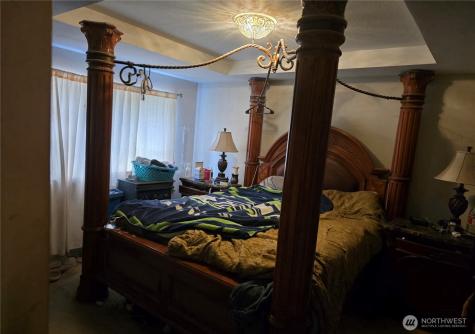 25611 126th Place SE Kent WA 98030
