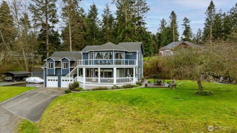 2011 Sandusky Road Oak Harbor WA 98277