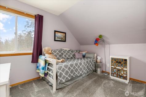 2011 Sandusky Road Oak Harbor WA 98277