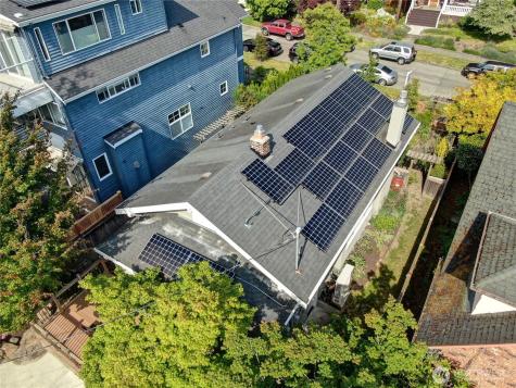5521 34th Avenue NE Seattle WA 98105
