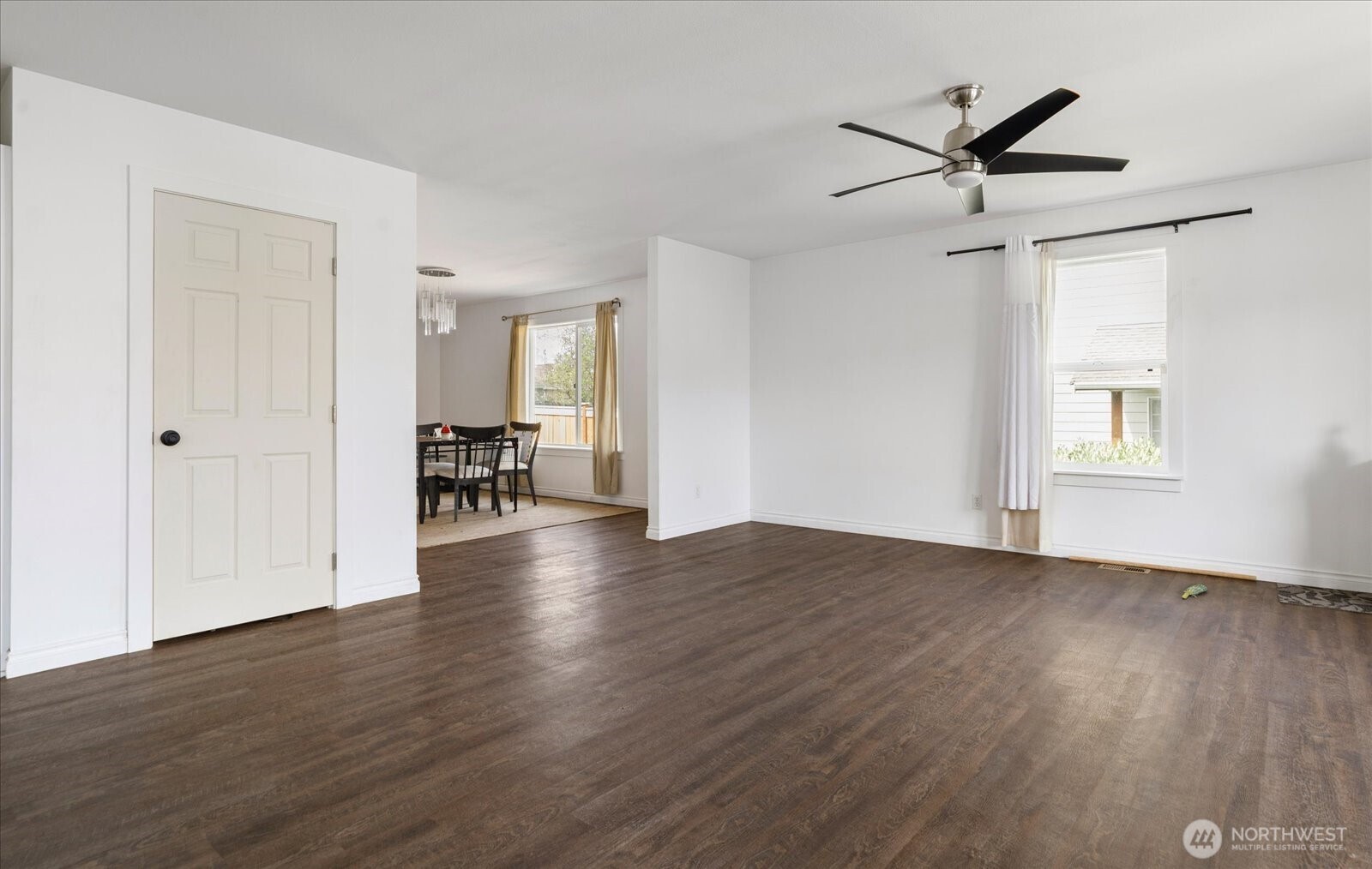 1853 SW Olive Street Oak Harbor WA 98277