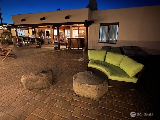 9769 Crescent Bar Road NW Quincy WA 98848