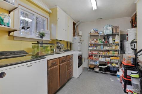 6212 W Magnolia Avenue Everett WA 98203