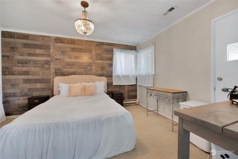 6212 W Magnolia Avenue Everett WA 98203