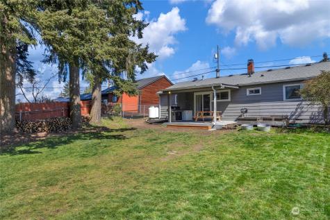 6212 W Magnolia Avenue Everett WA 98203