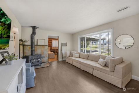 6212 W Magnolia Avenue Everett WA 98203