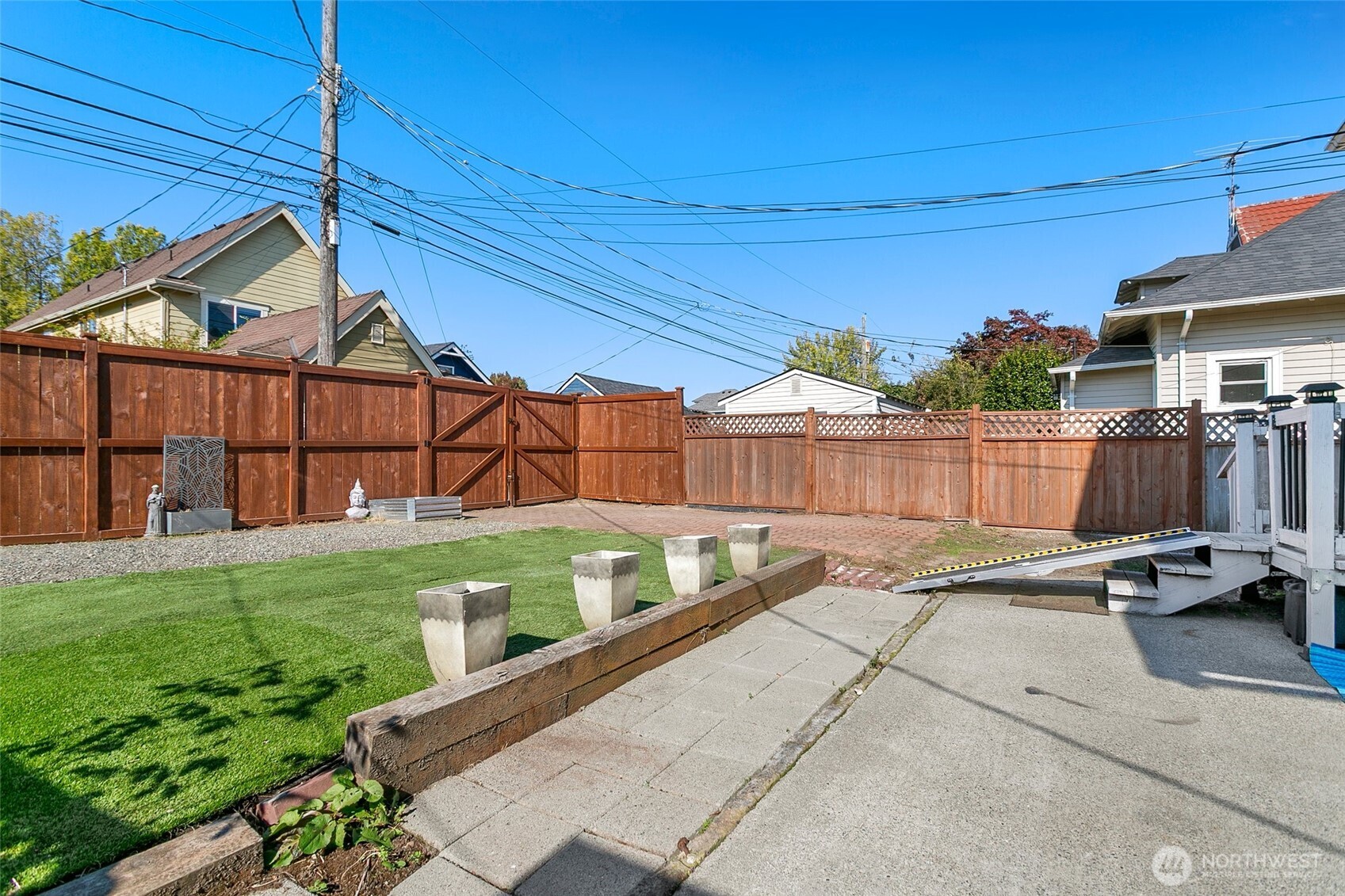 812 N Steele Street Tacoma WA 98406