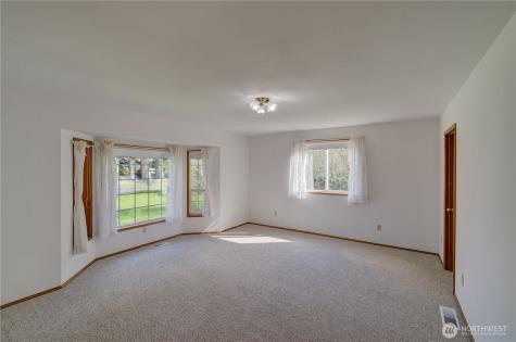 34009 Territory Road Oysterville WA 98641