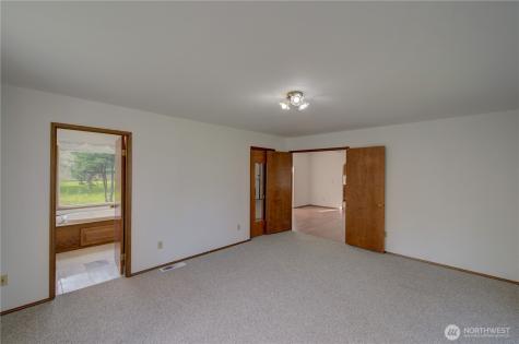 34009 Territory Road Oysterville WA 98641