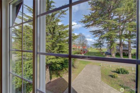 34009 Territory Road Oysterville WA 98641