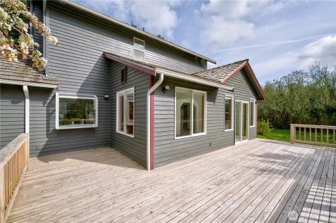 34009 Territory Road Oysterville WA 98641