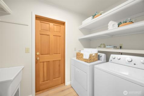 21701 53rd Avenue W Mountlake Terrace WA 98043