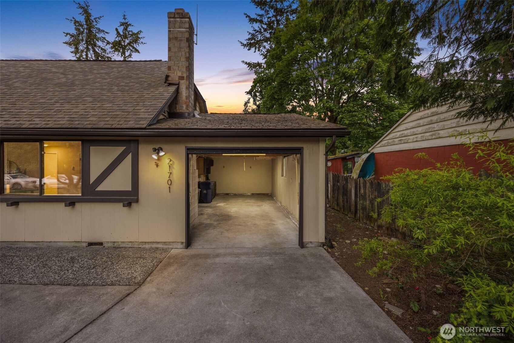 21701 53rd Avenue W Mountlake Terrace WA 98043